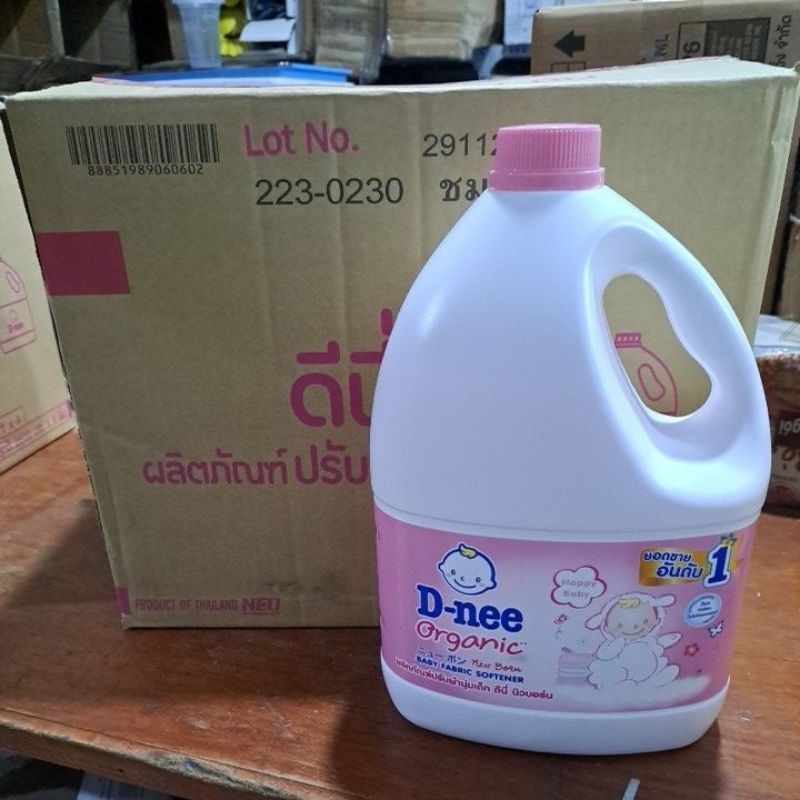 (HCM)- NƯỚC XẢ VẢI DNEE MÀU XANH DƯƠNG 2800ML - NỘI ĐỊA THÁI LAN - Mẫu mới