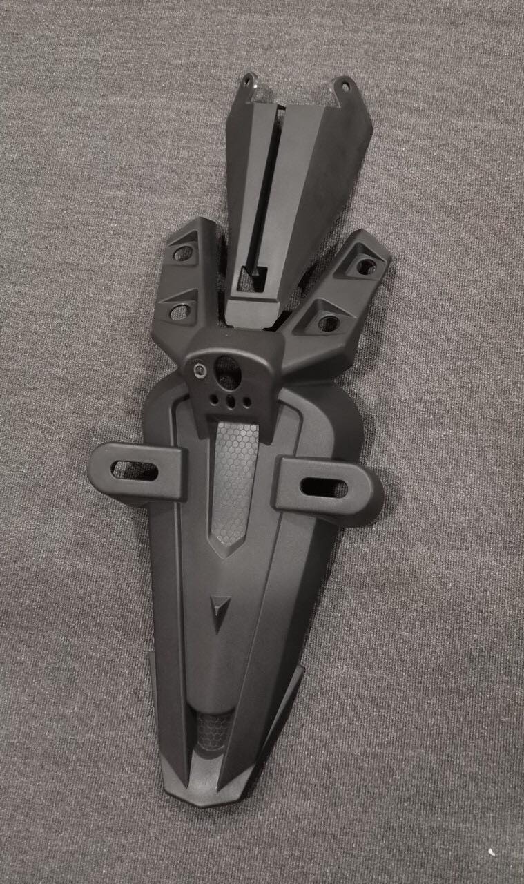 Dè malay K2 cho ex150 ( đen vs carbon )