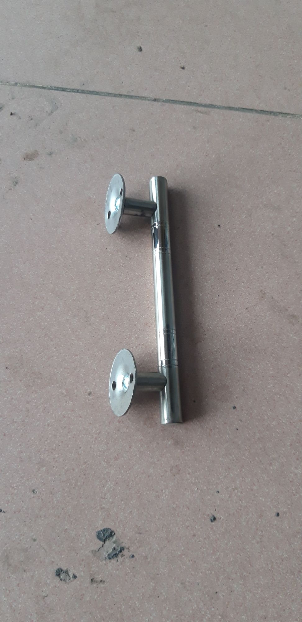 Tay nắm cửa tủ inox 96 mm