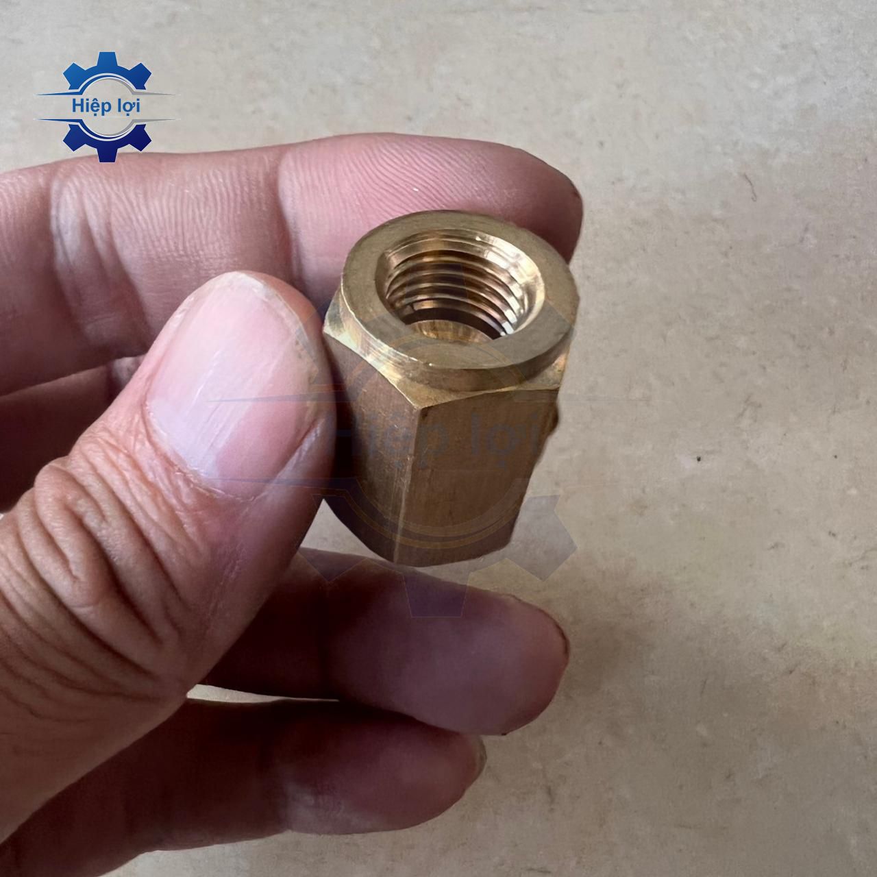Măng song số 4 – nối rơ le áp suất – dùng gắn công tắc áp lực, tiện lắp đặt, bền bỉ