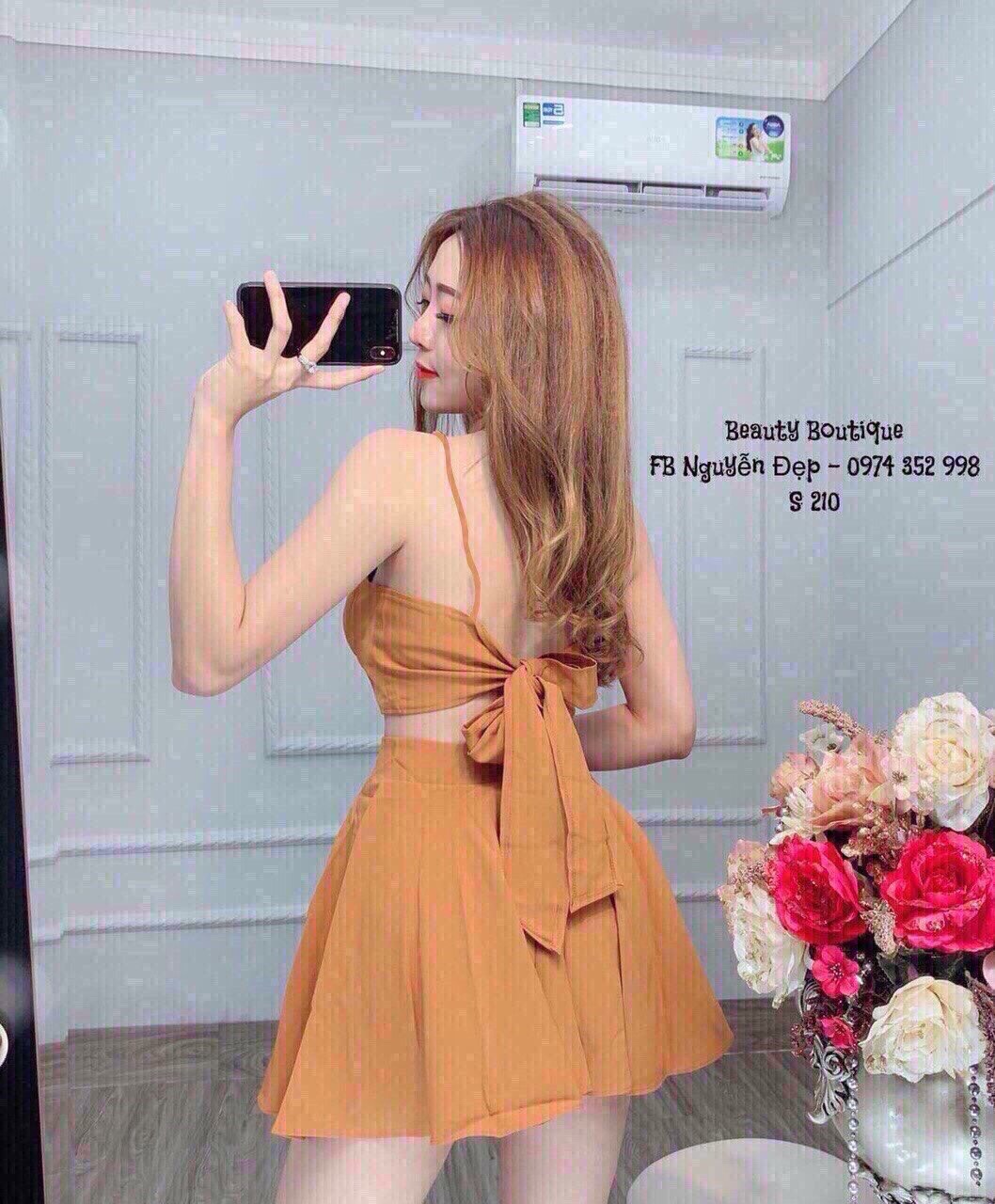 [HCM]SET VÁY XÒE + ÁO YẾM QC