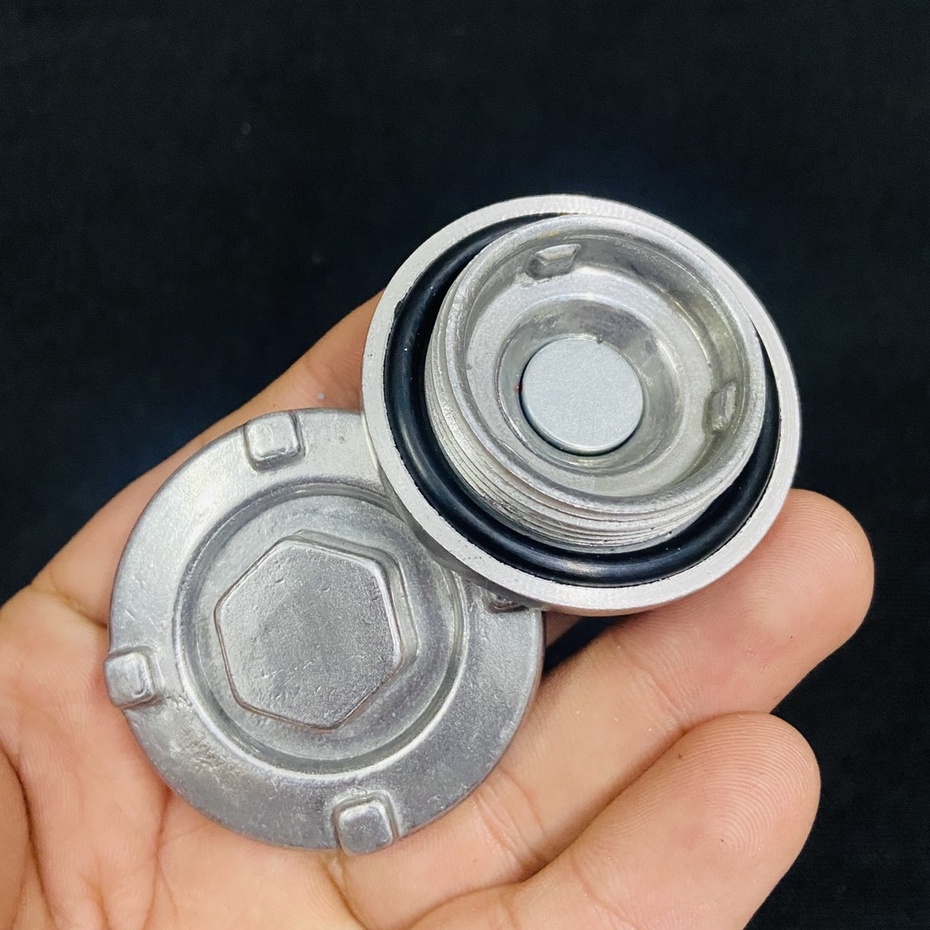 Ốc xả nhớt nam châm hút cặn bả siêu tốt, sử dụng cho các dòng xe yamaha nắp lớn như EXCITER