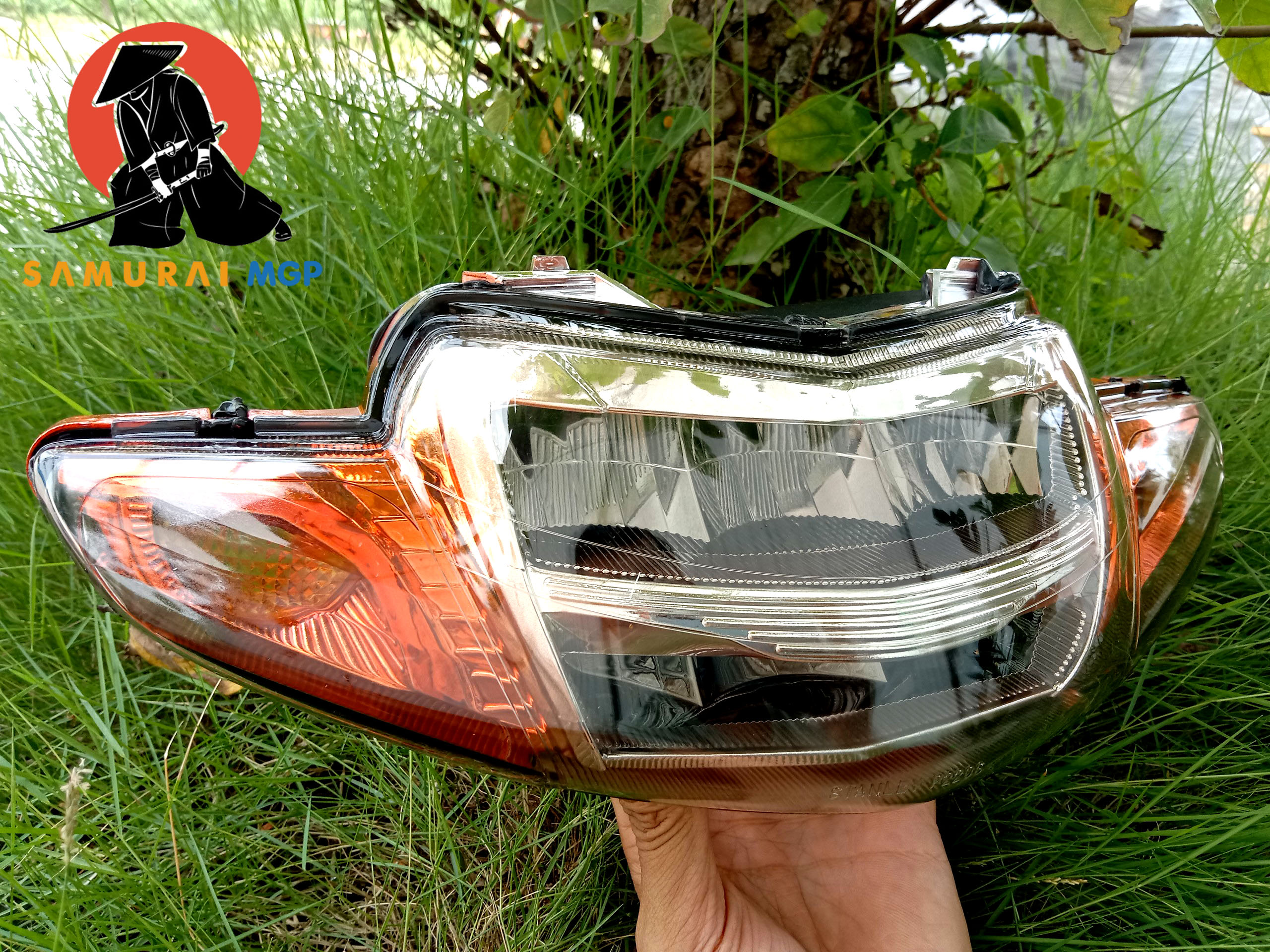 Two-layer small wave LED headlight, ZX, wave Alpha.