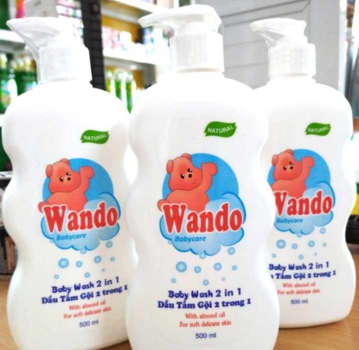 Dầu tắm gội 2 trong 1 Wando chai 500ml