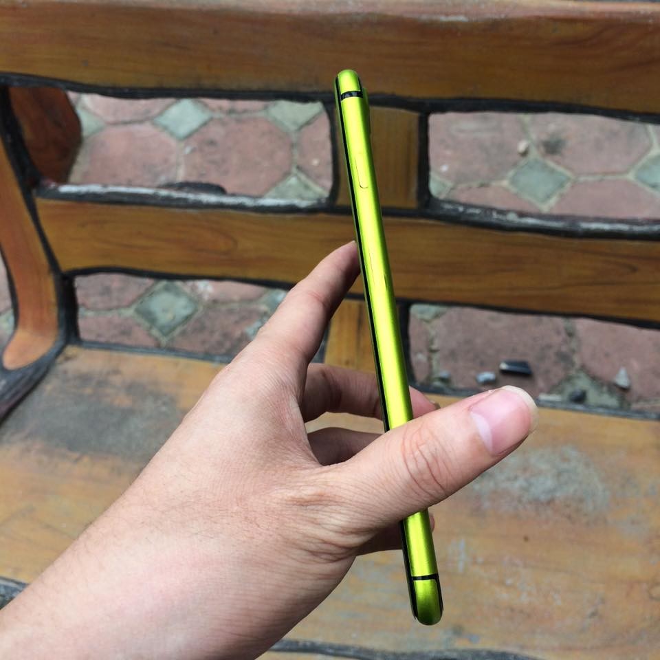 Dán Skin cho iPhone 8 Plus màu xanh chuối