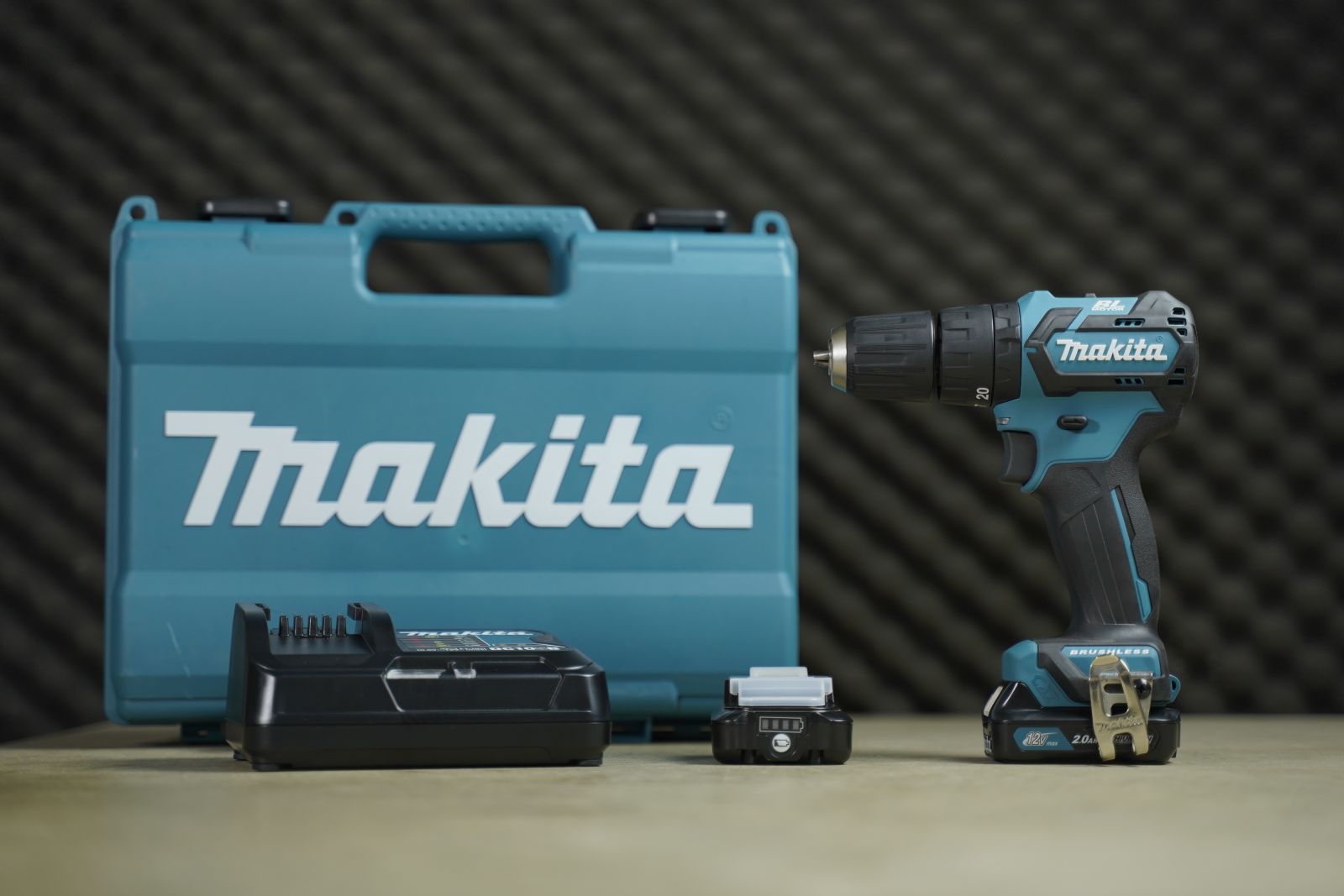 [Trả góp 0%]Máy Khoan Và Vặn Vít Dùng Pin(Bl)(12V Max) Makita DF332DSAE