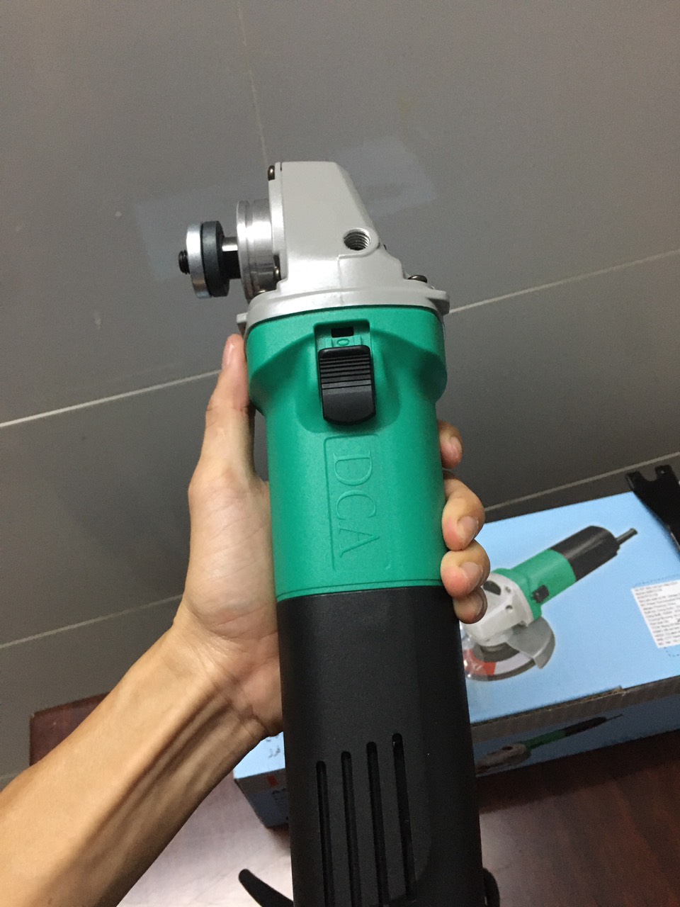 Máy mài góc có điều tốc 1020W DCA ASM10-100