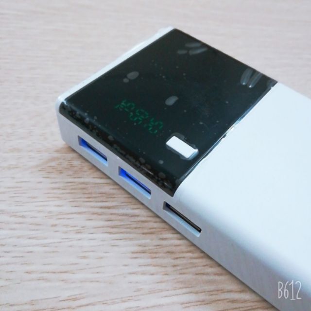 [HCM][Siêu Rẻ] Sạc Dự Phòng 20.000mah Có 2 Cổng Usb