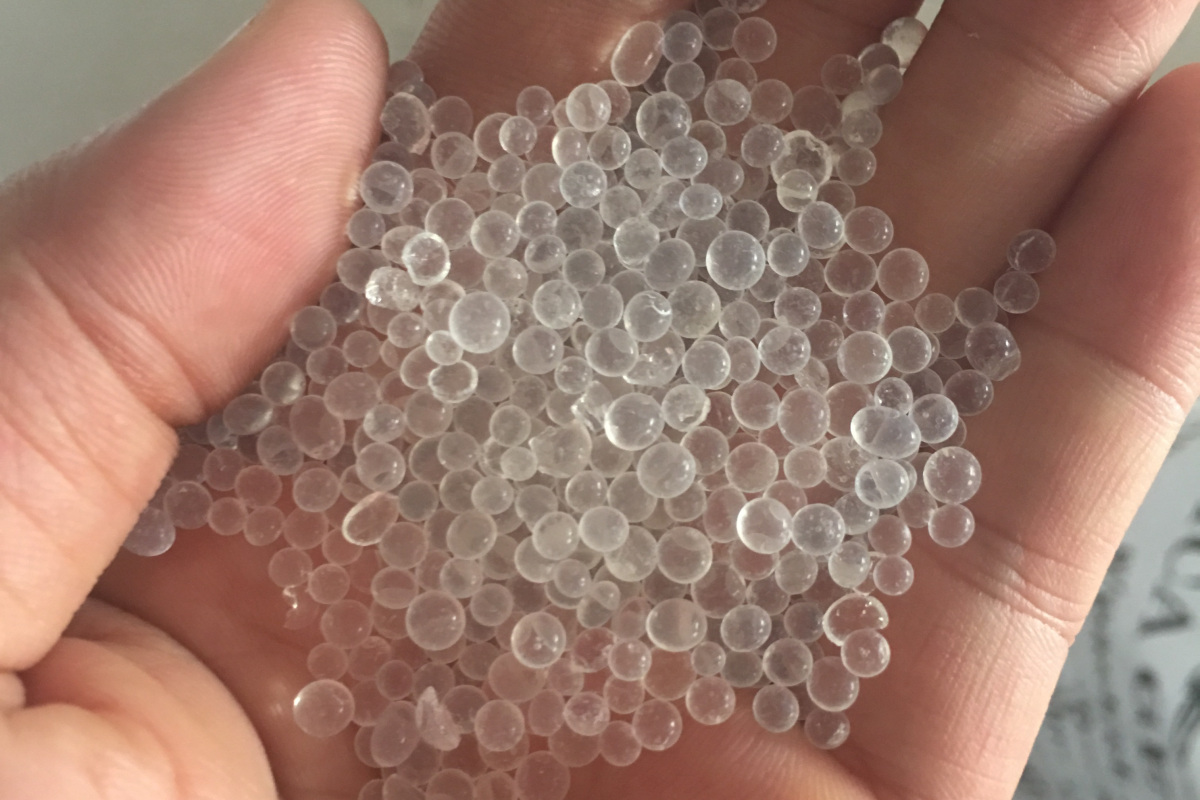 1 Kg (20 gói) hút ẩm loại 50 gram
