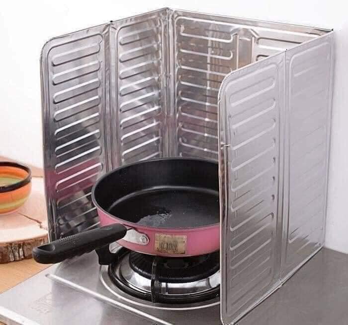tấm chắn dầu mỡ bếp gas