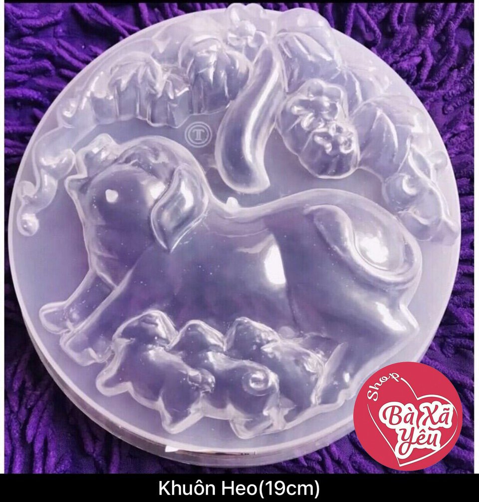Khuôn rau câu 20cm con heo xinh xắn
