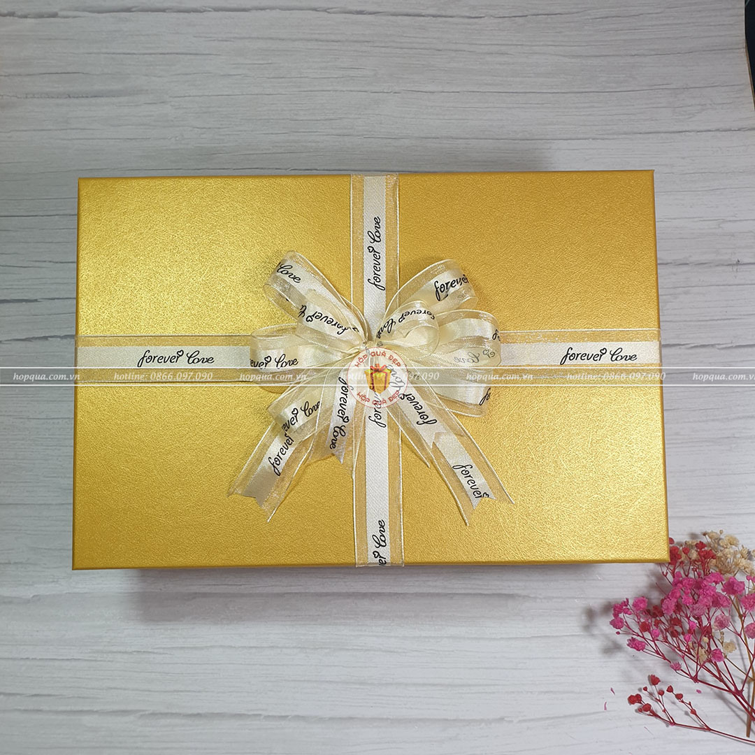 Hộp đựng quà tặng đẹp (Tặng thiệp + Giấy rơm)