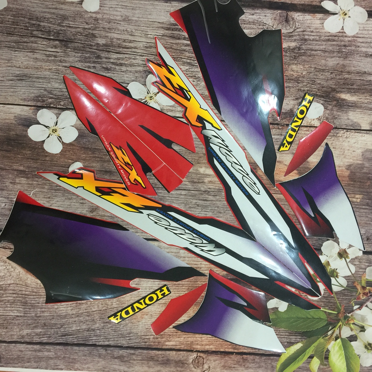 (XẢ KHO )  Tem xe Wave ZX  Màu Đỏ-Wave alpha 2004