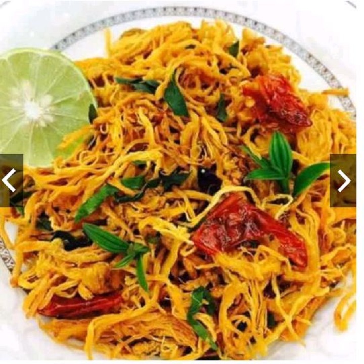 300G KHÔ GÀ LÁ CHANH ( LON PET ) MULTIFOOD