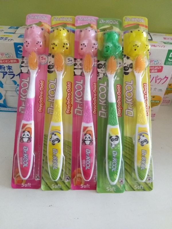Bàn chải đánh răng Pandapro Gold Dr Kool