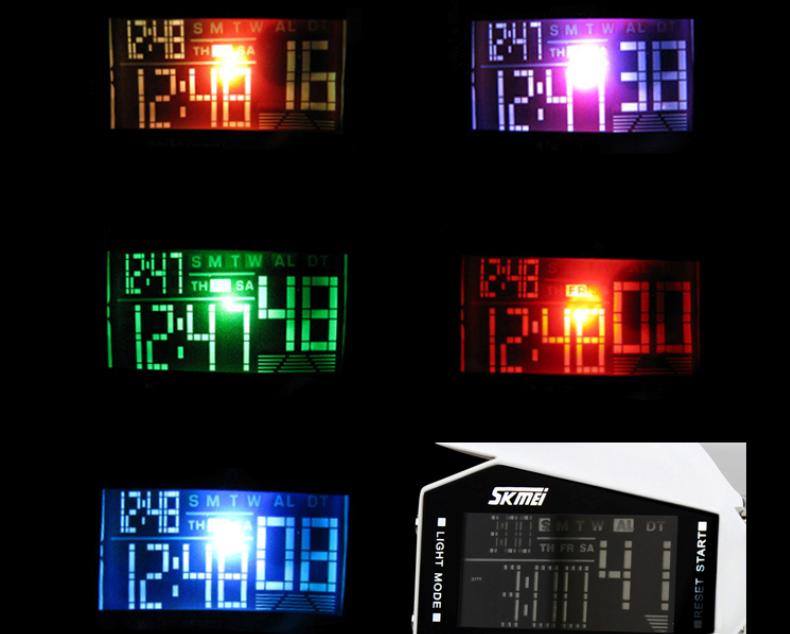 [HCM]Đồng hồ led phi thuyền 7 phong cách