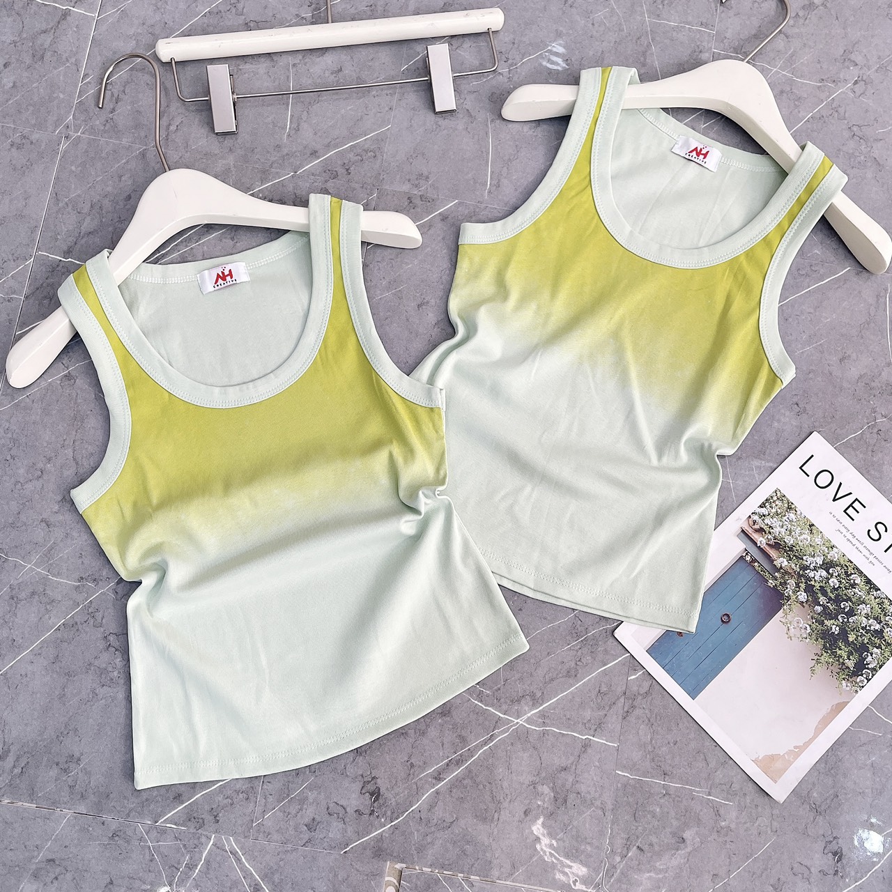 Áo thun nữ ba lỗ ôm body phối loang (A.H)