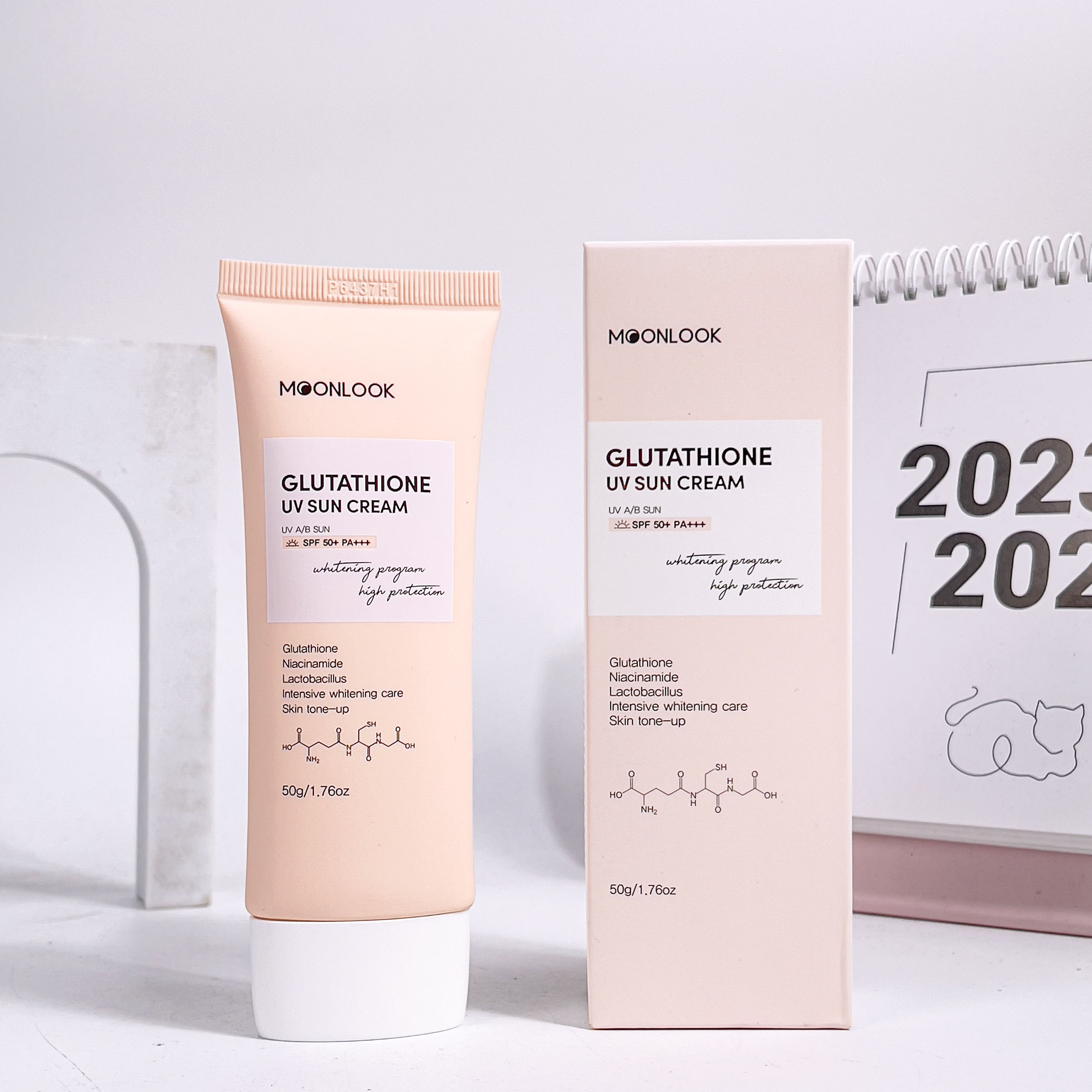 Kem chống nắng Moonlook Glutathione UV Sun Cream 50g Duduhouse