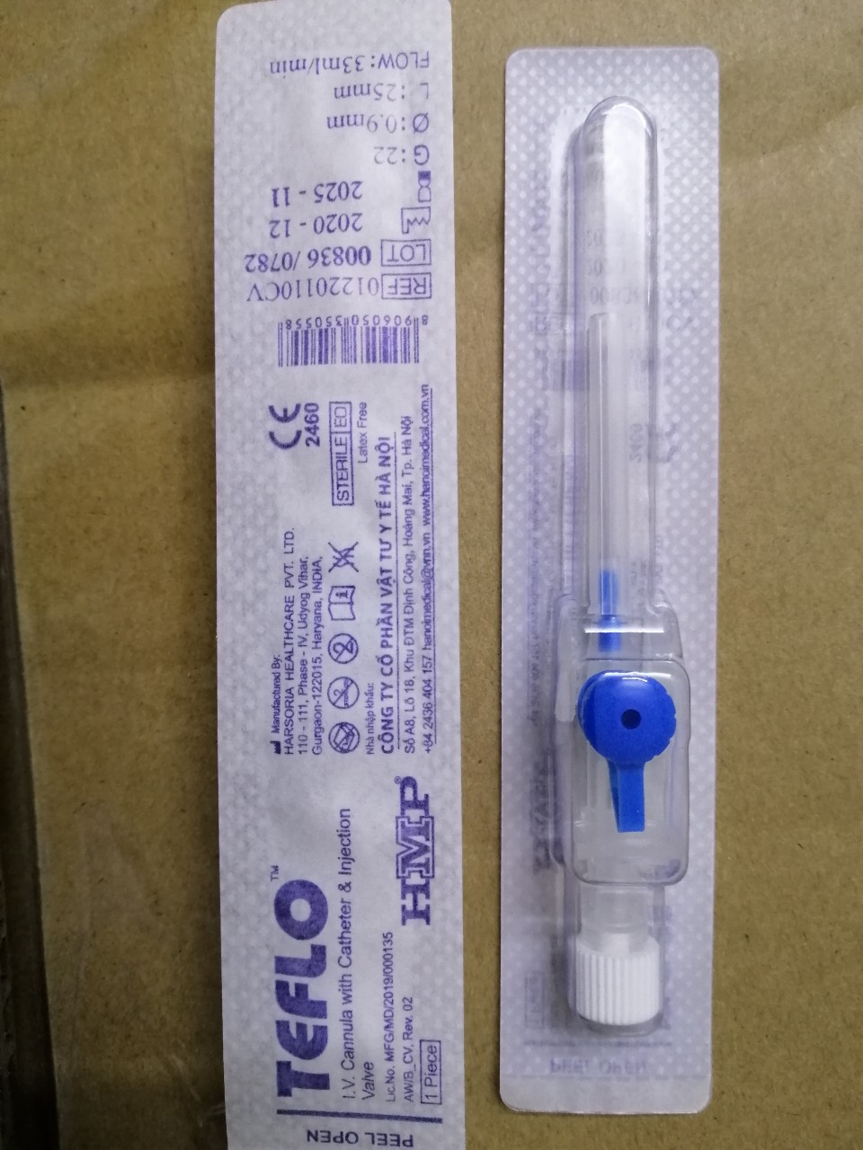 [HCM]Kim luồn tĩnh mạch Teflo (Hộp 100 cây)