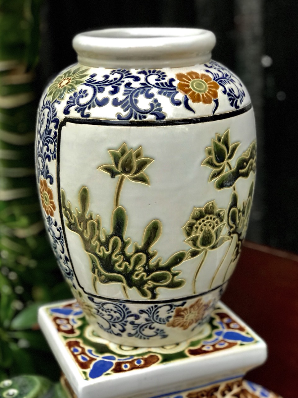 Bình Sen Trắng Gốm Sứ Nam Bộ 30