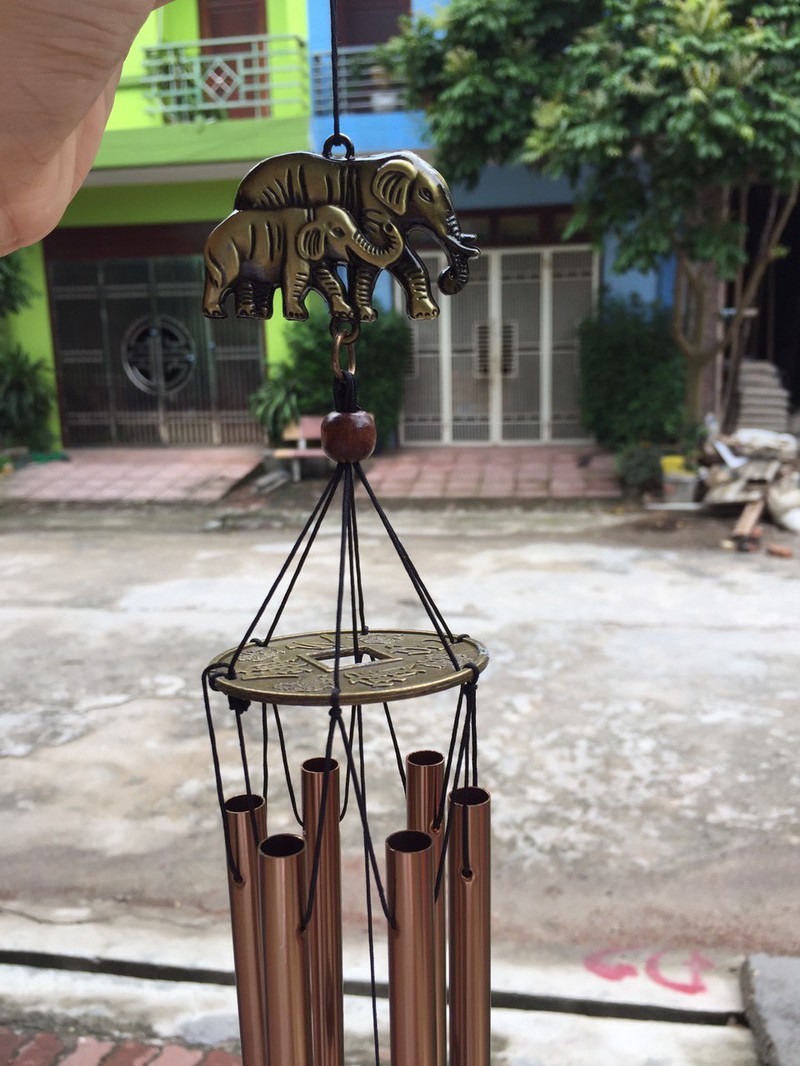 Chuông gió phong thủy hình voi may mắn