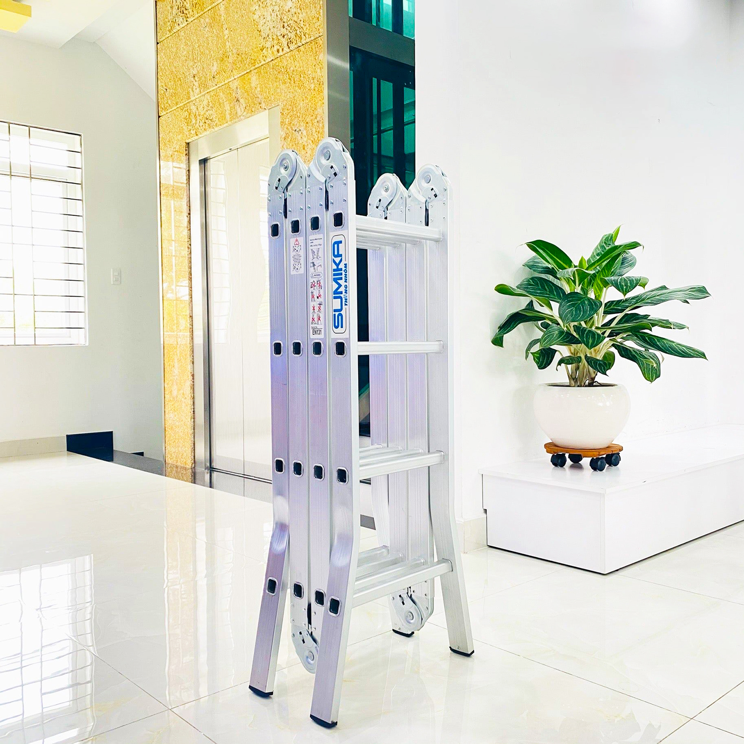 Thang Nhôm Xếp 4 Đoạn Sumika SK 604