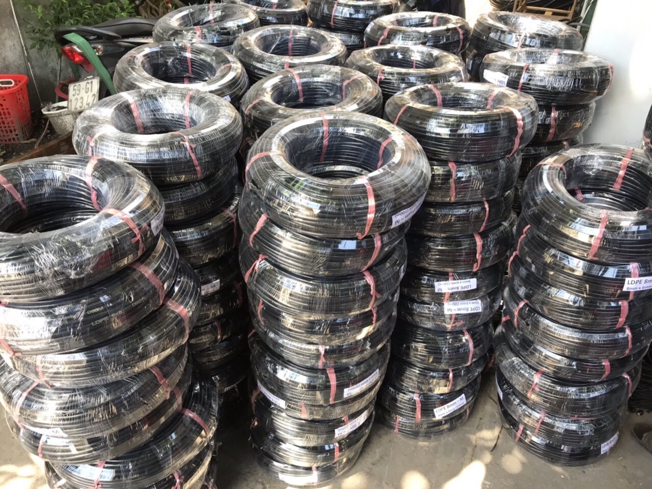 Ống PE đen 8mm phun sương