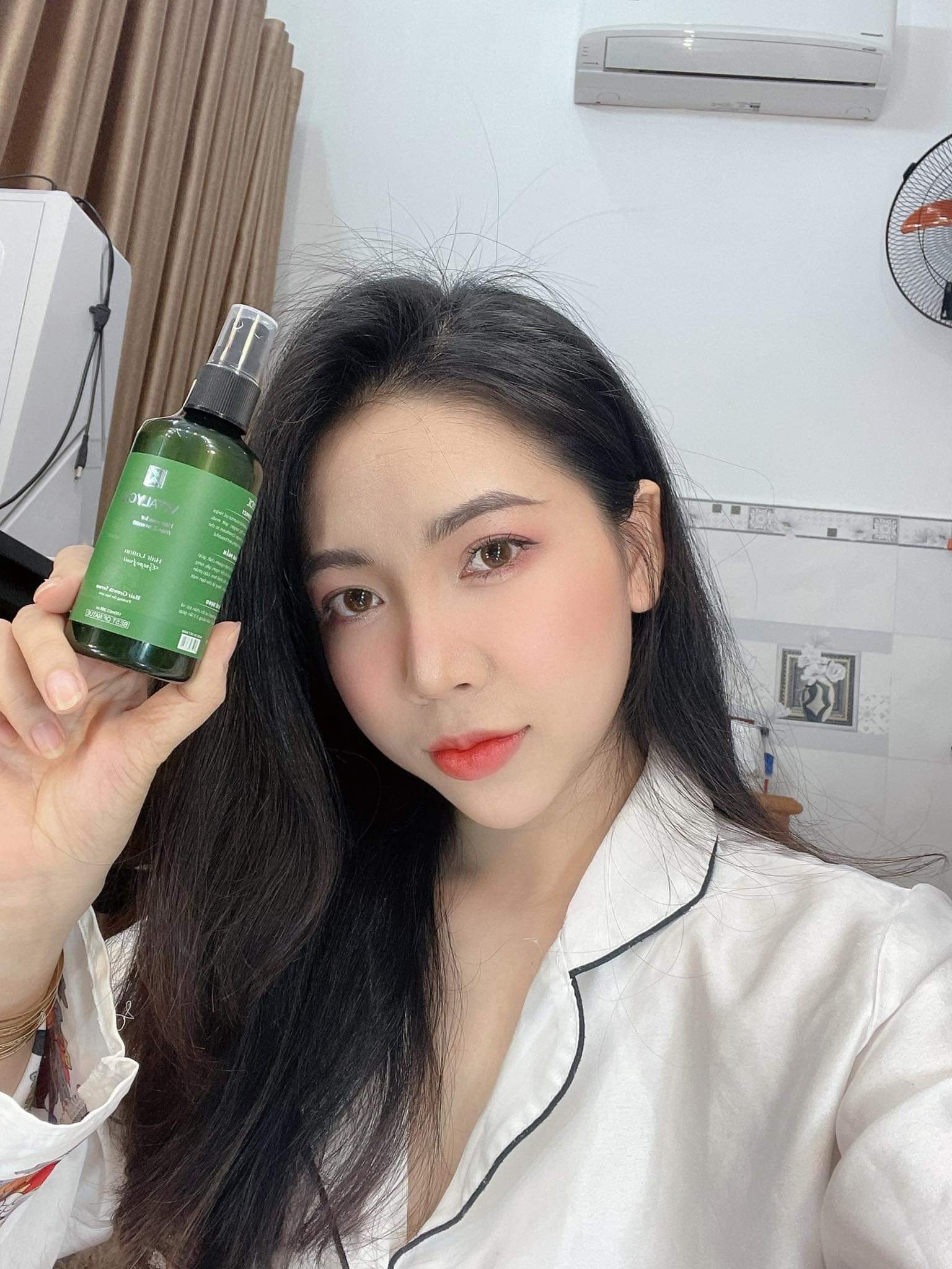 Xịt bưởi chống rụng, kích mọc tóc Vitalycil 100ML