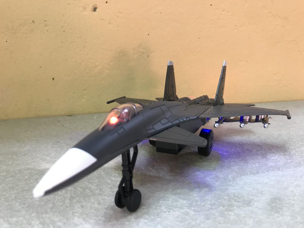 Mô hình Máy bay đồ chơi SU-57 kim loại &ABS