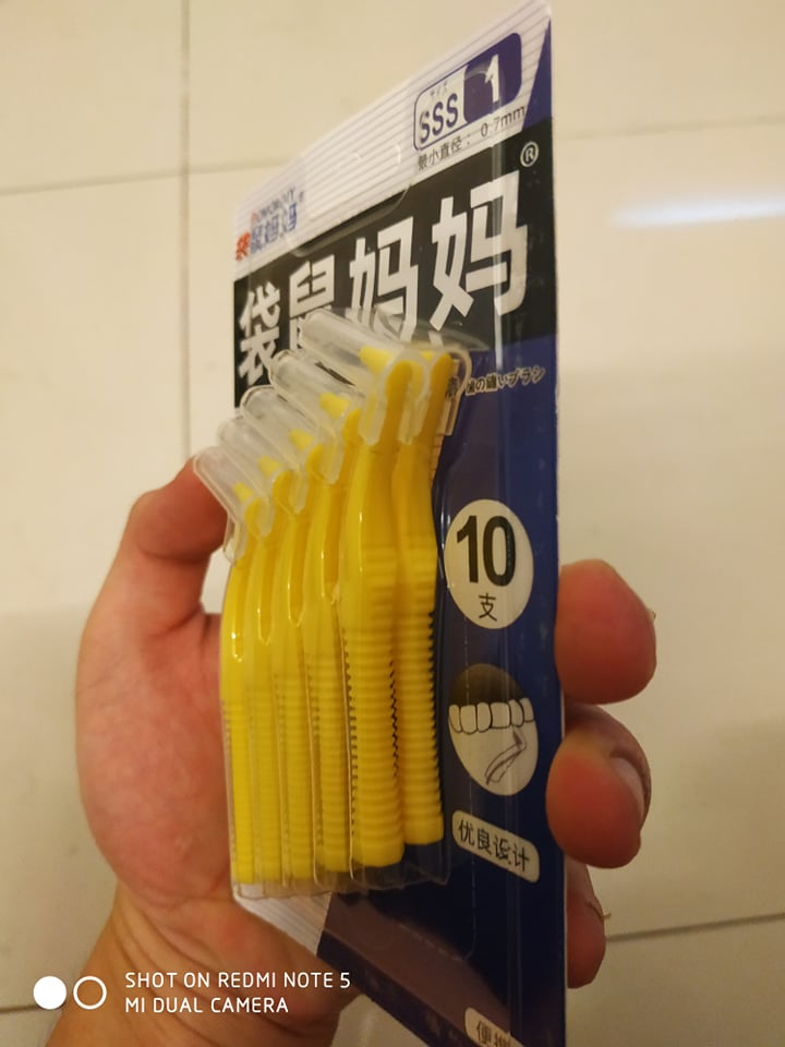 20 Cái Bàn Chải Kẽ Răng (2 Vỉ )