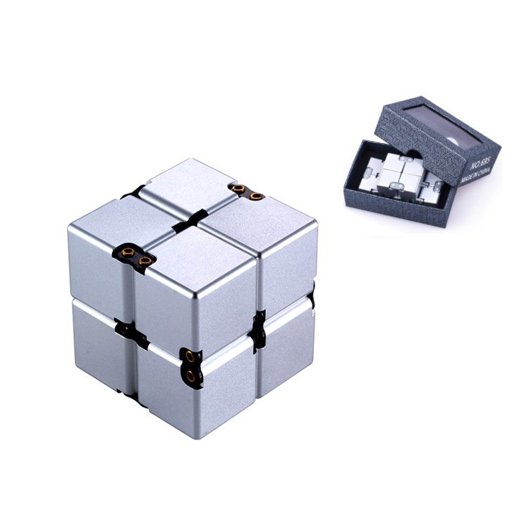Trò chơi Rubik Infinity Cube hàng cao cấp TomcityVN