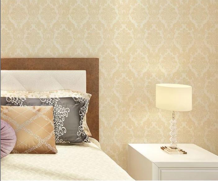 Cuộn 5m giấy dán tường Châu âu hoa văn vàng khổ 45cm