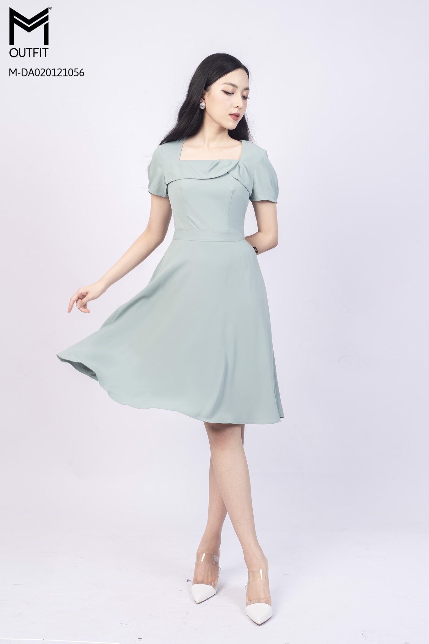 Đầm xòe, cổ vuông, tay cộc - Mmoutfit