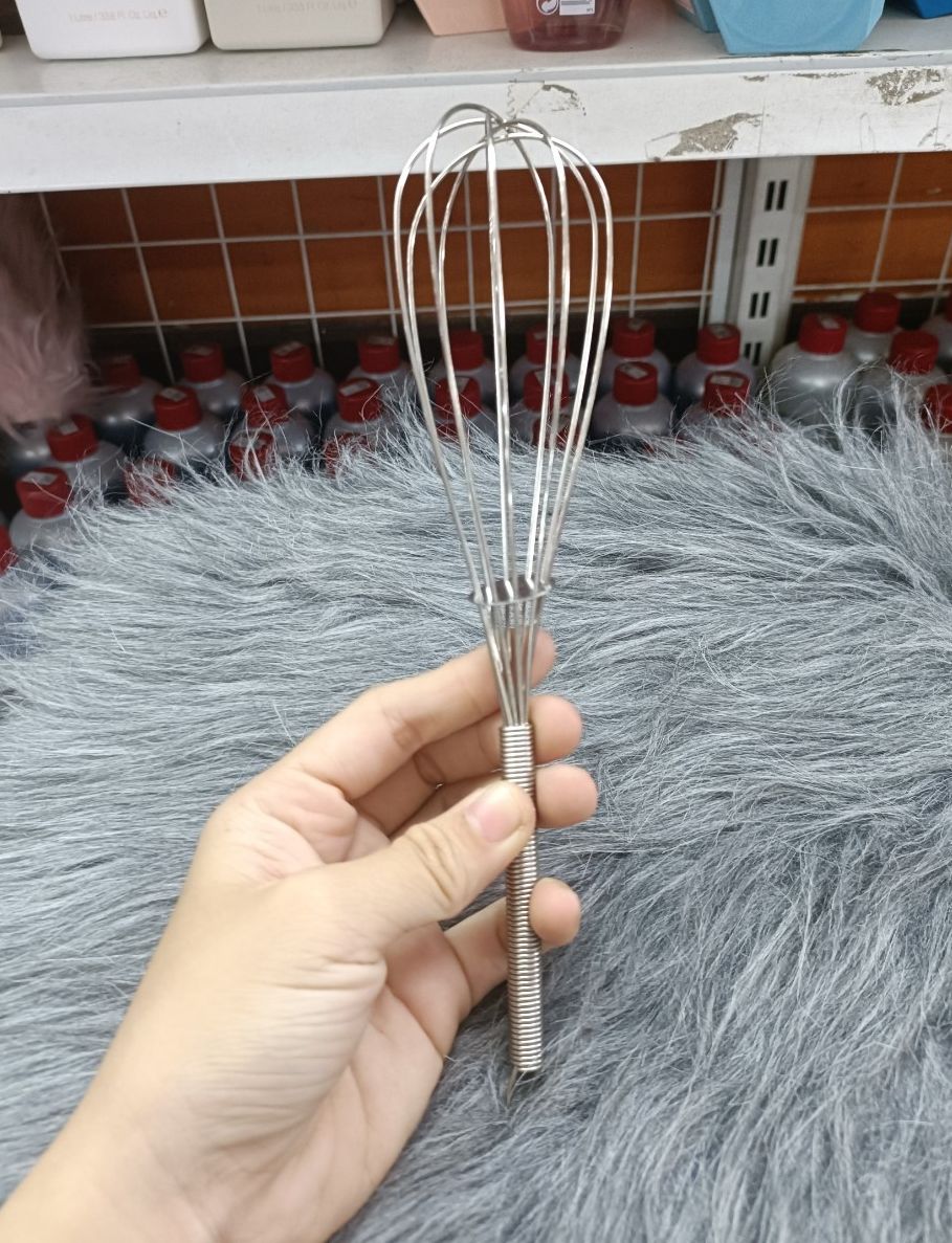 Dụng Cụ Đánh Đều Màu Nhuộm