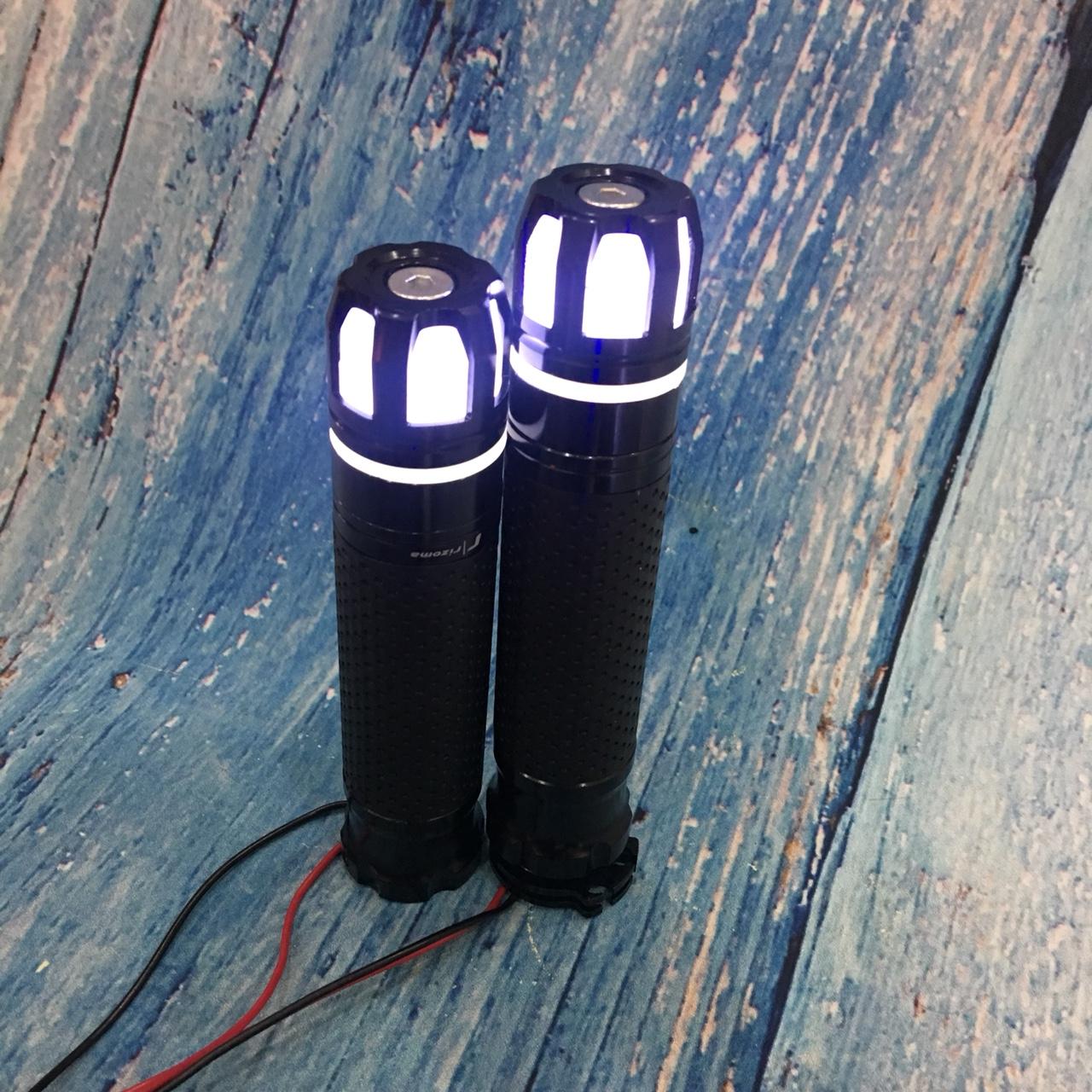 Tay nắm xe máy ,bao tay gù đèn led