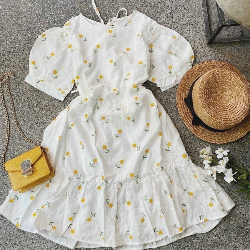 Đầm nữ phối hoạ tiết hoa đan dây sau lưng thời trang OKINAWA Chất vải mềm mịnthoáng mát