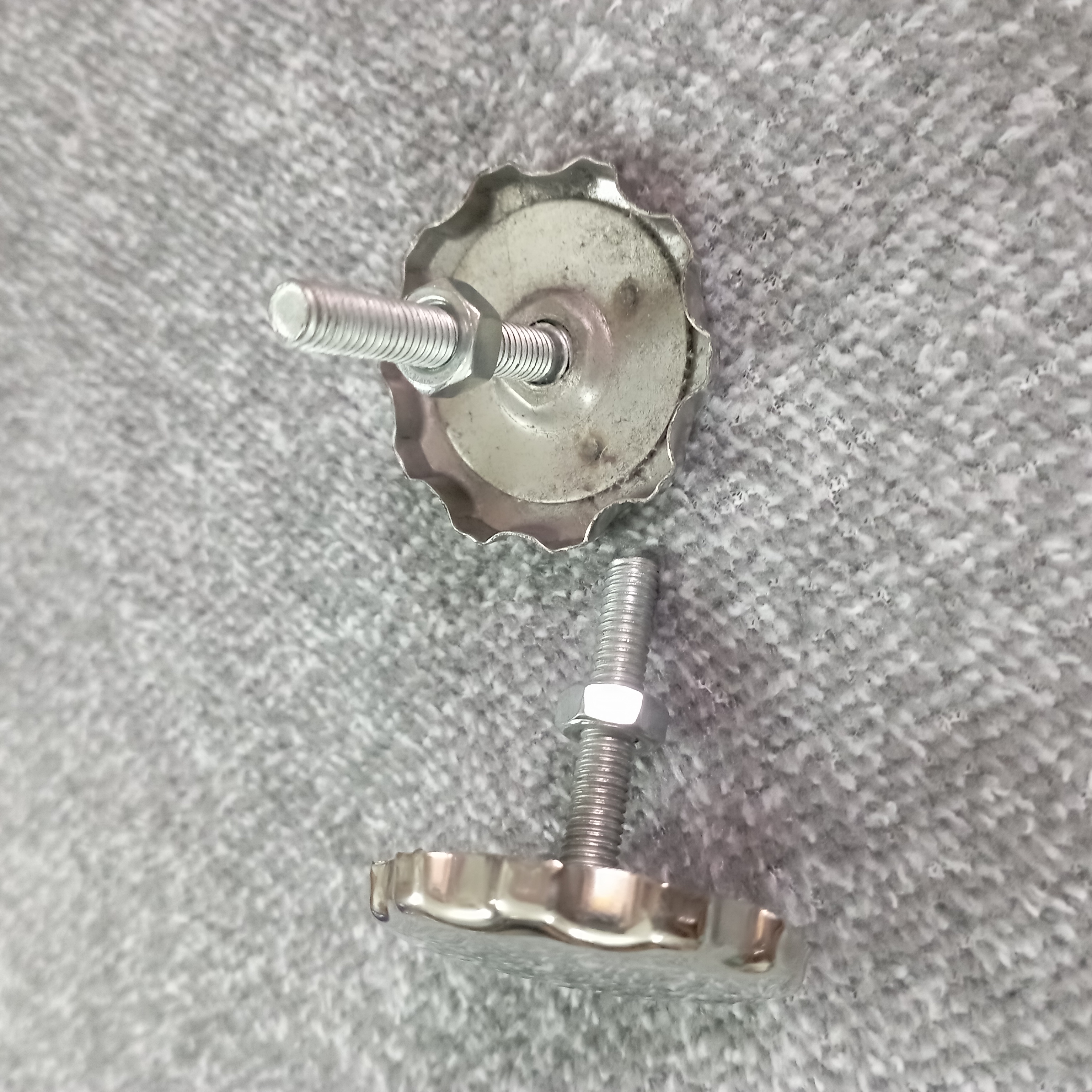 ốc nắp cốp inox xe 67