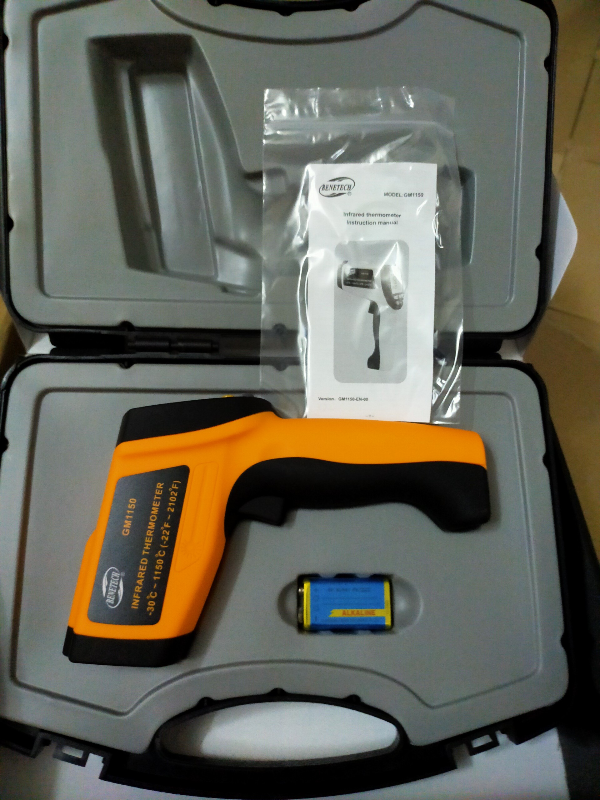 [HCM]Máy đo nhiệt độ hồng ngoại Benetech GM1150