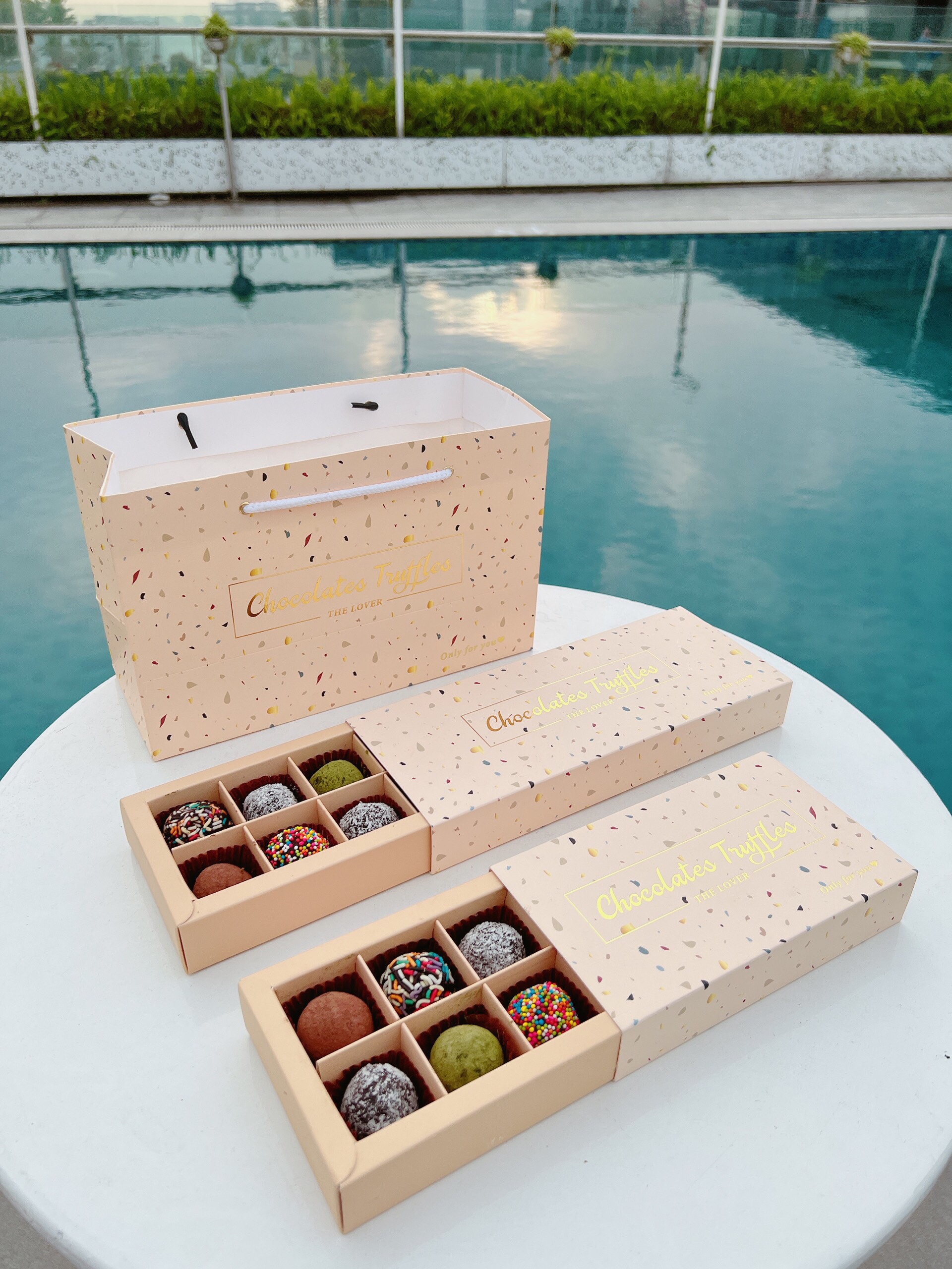 (Sẵn hàng) Socola Valentine Chocolate Truffles Mẫu Mới, Siêu Đẹp