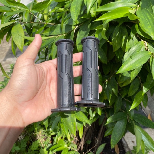 Bao tay daytona sọc dài gắn mọi loại xe