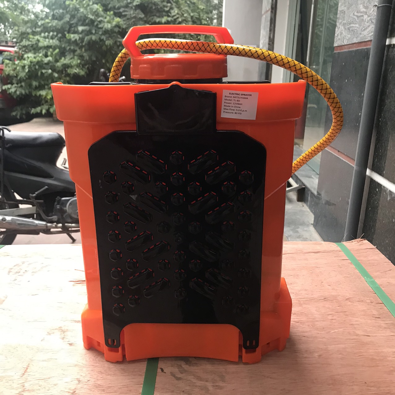 Bình Phun Xịt Điện 8L Mitsuyama TL-8D