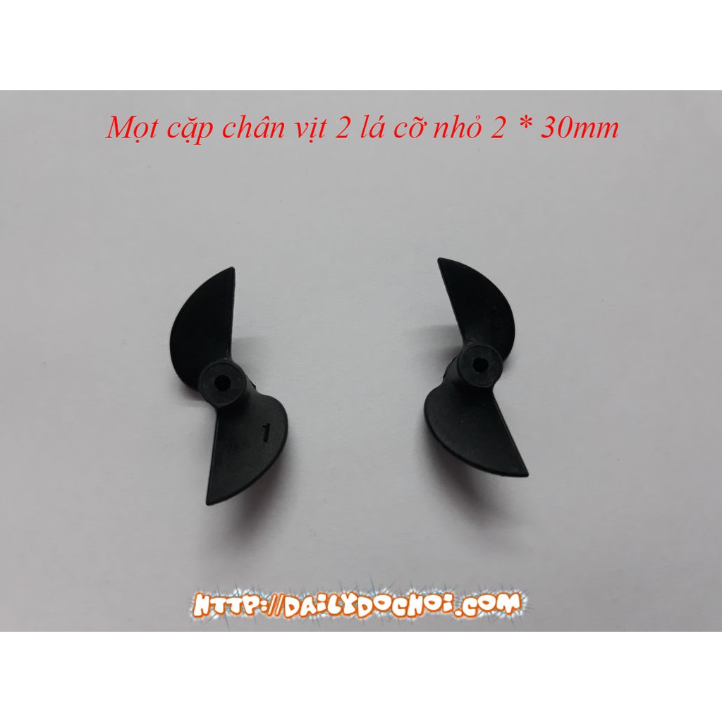 Cặp chân vịt 2 lá kích thước 2 * 30mm thuận nghịch