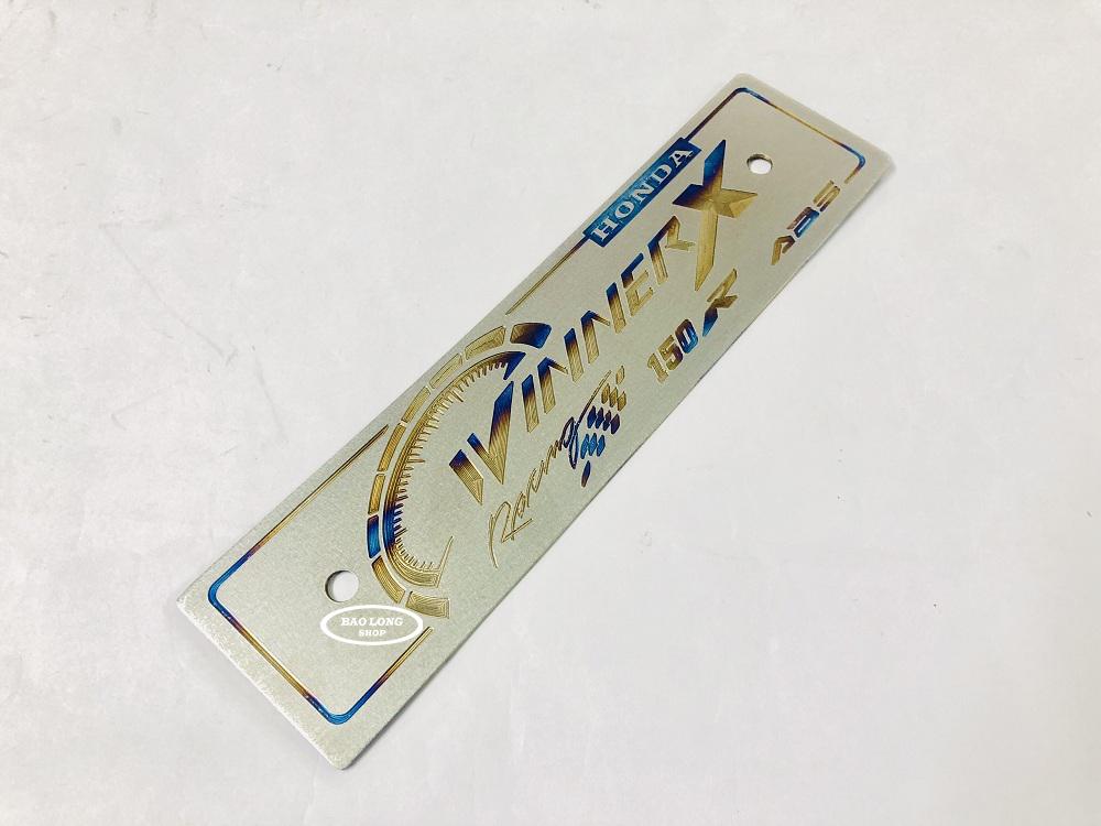 Bảng tên Titan Khò Gắn WINNER X (titan 100%)