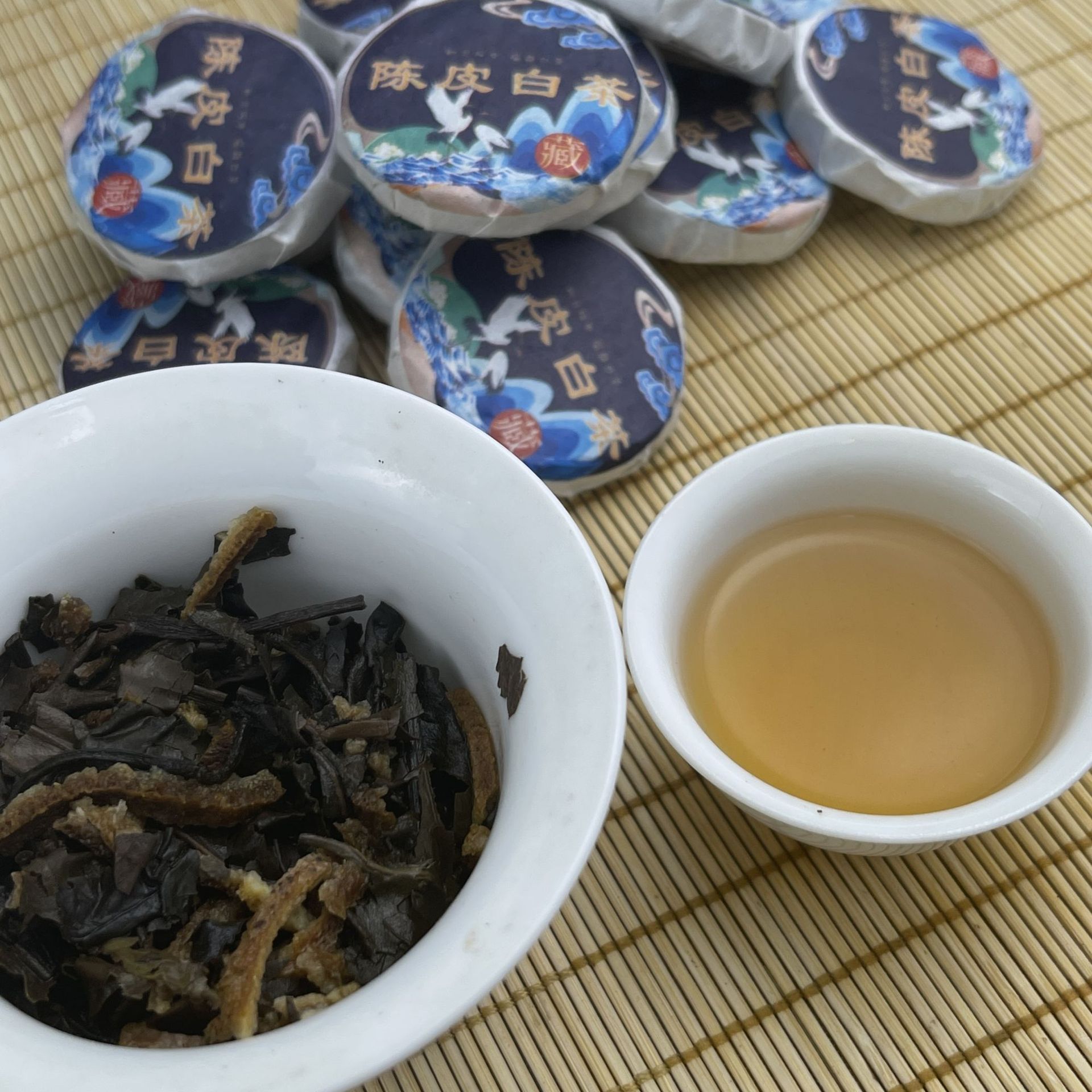 Trà Vân Nam - Bạch Trà Trần Bì