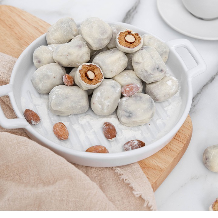 TÁO ĐỎ HẠT ĐIỀU SỮA 250g/túi-
