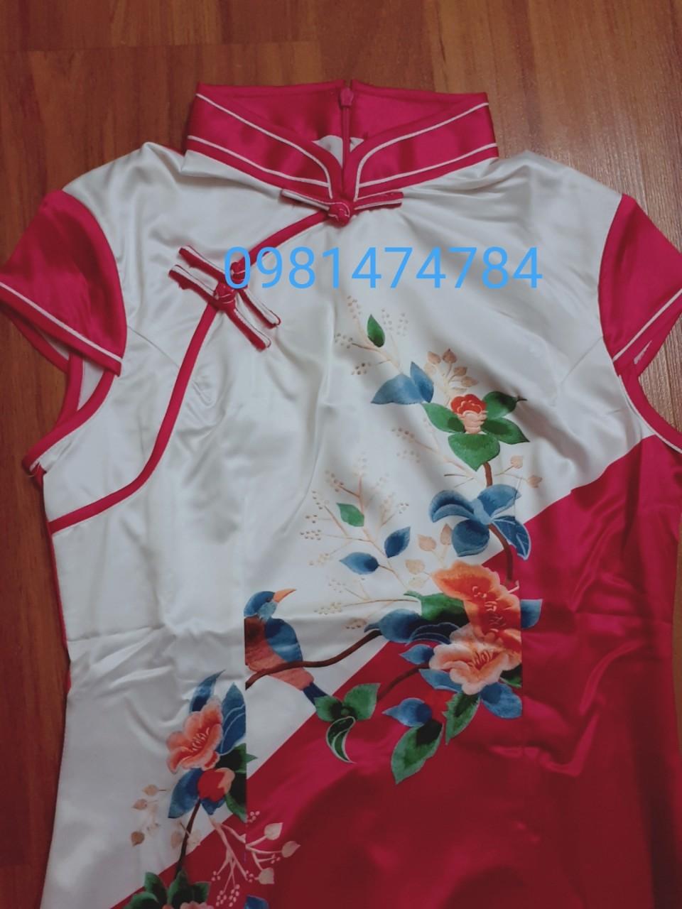 Sườn xám Lụa dài có hinh thât