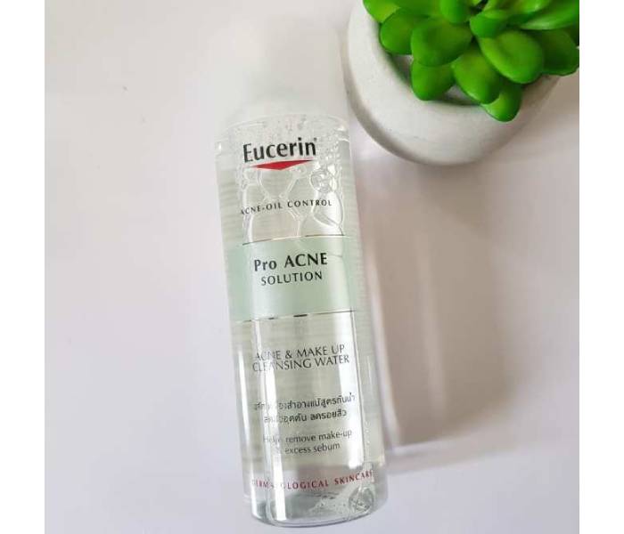 Nước tẩy trang eucerin acne oil control pro acne solution acne & make up cleansing wate 200ml
