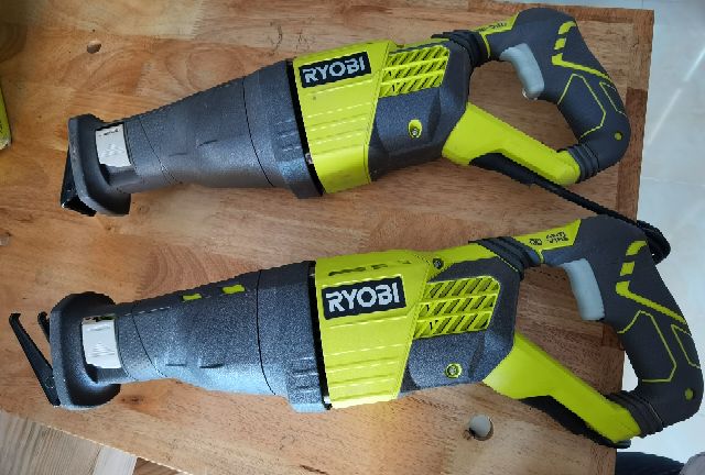 CƯA KIẾM ĐIỆN RYOBI RRS1200