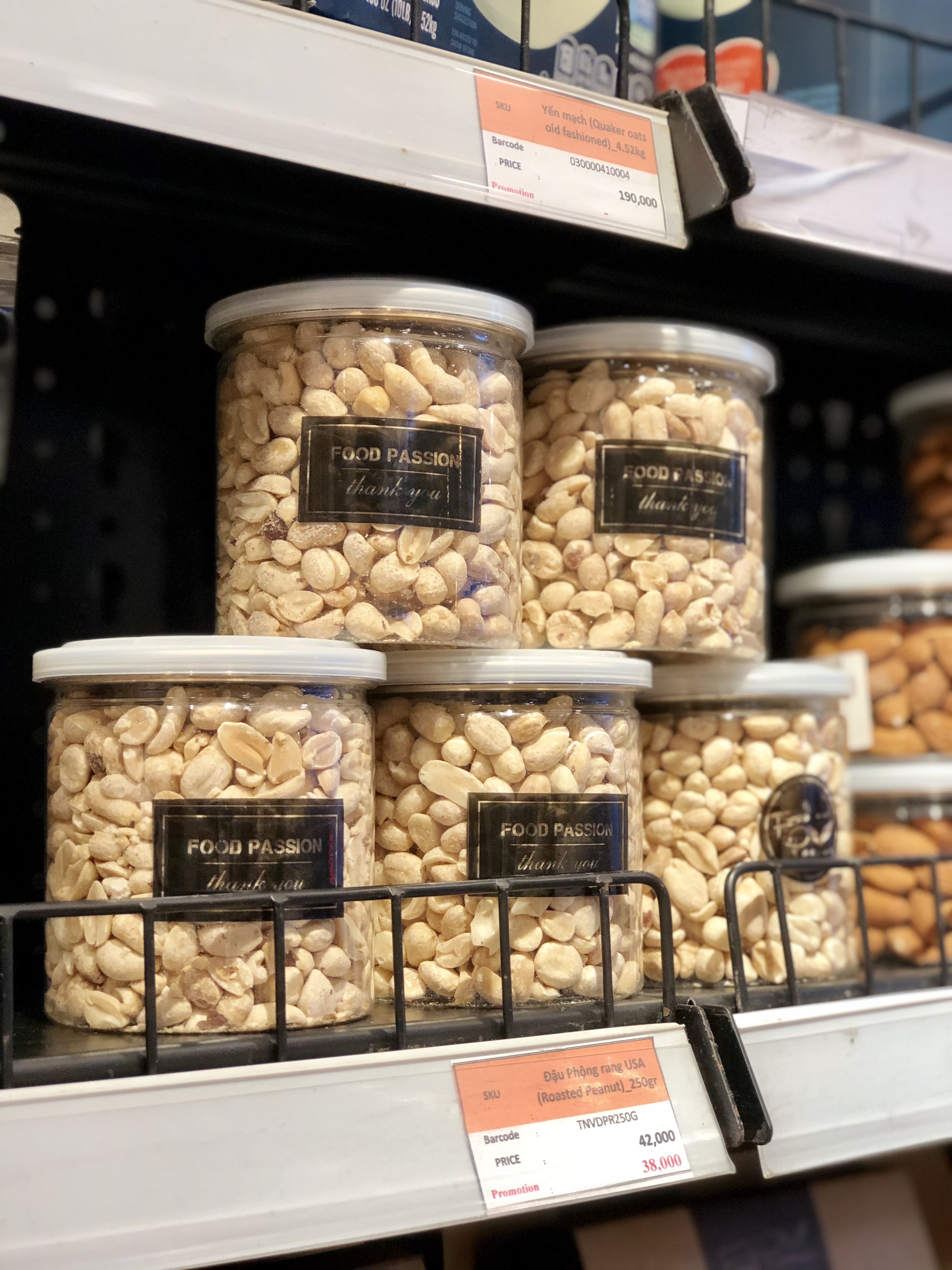 Đậu Phộng Tróc Vỏ Mỹ - PEANUT The Nuts Valley