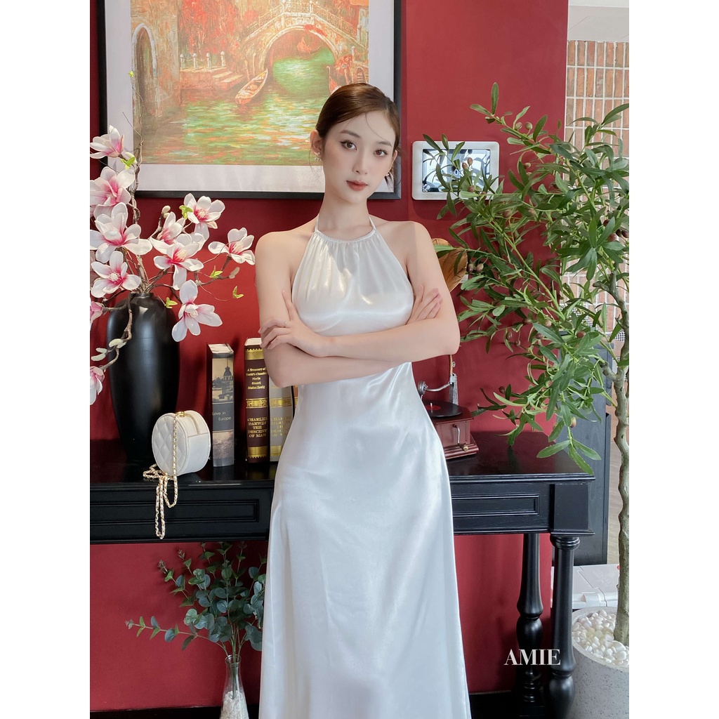 Đầm Luạ Yếm Hở Lưng Cao Cấp Amie, Váy Hở Lưng Chất Vải Phi Lụa Sang Chảnh Sexy